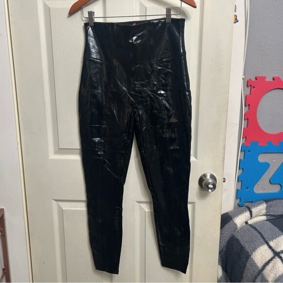 COPY - Spanx faux leather size large black color - Picture 1 of 4